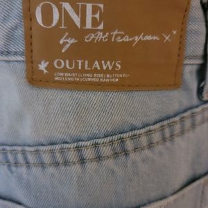One Teaspoon Outlaw Buttonfly Denum Shorts sz 29 EUC